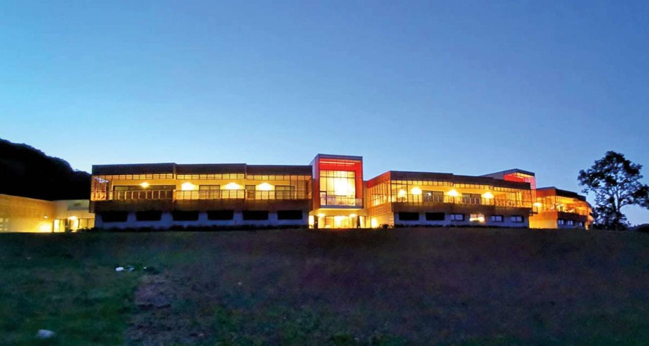 Mildiss Hotel Spa & Restaurant, BW Signature Collection Besse-et-Saint-Anastaise Buitenkant foto